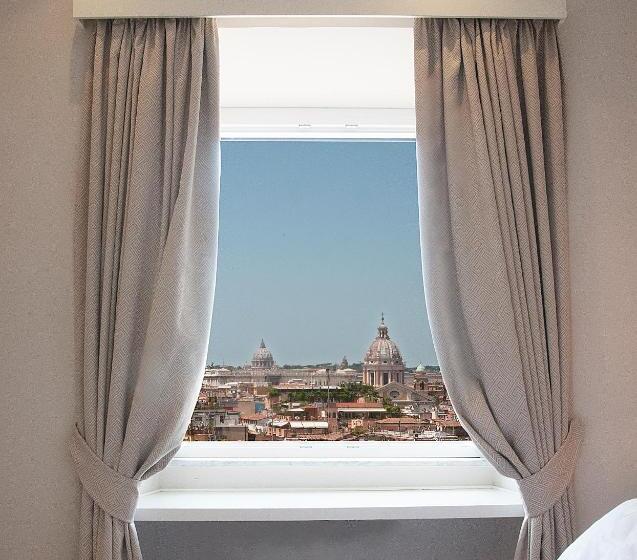 חדר סופריור עם נוף, Scalinata Di Spagna