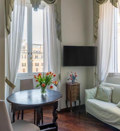 דירת שני חדרים, Scalinata Di Spagna