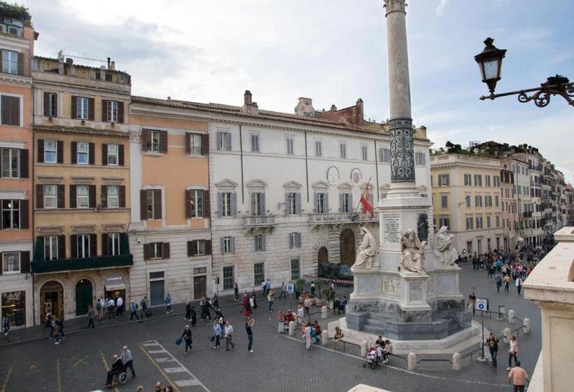 חדר דלוקס עם מרפסת, Scalinata Di Spagna