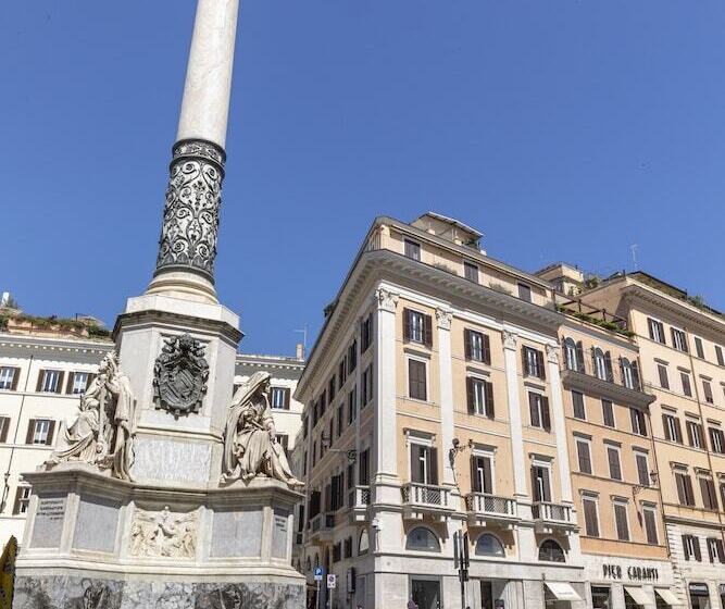 Camera Tripla Deluxe, Scalinata Di Spagna