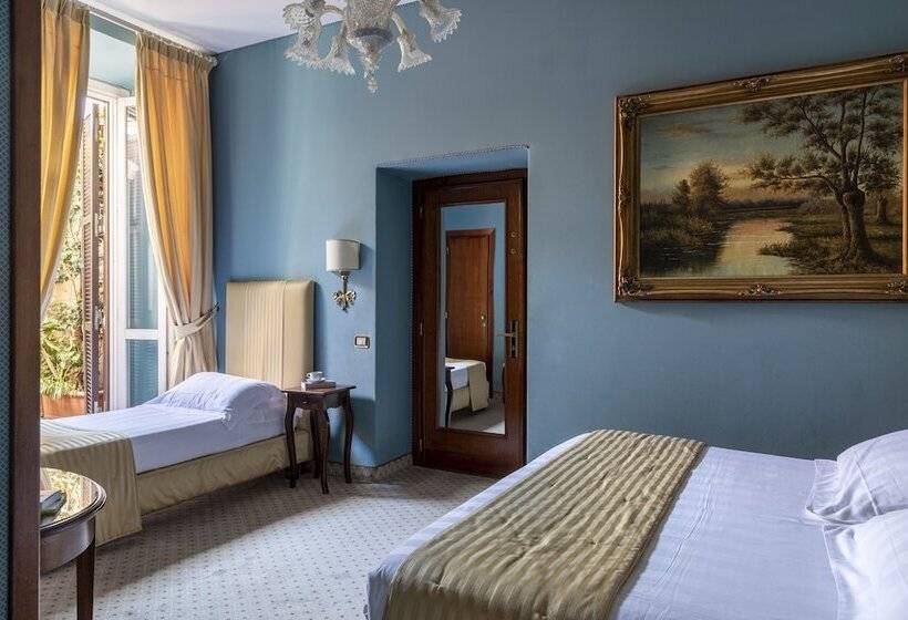 חדר סטנדרט לארבעה, Scalinata Di Spagna