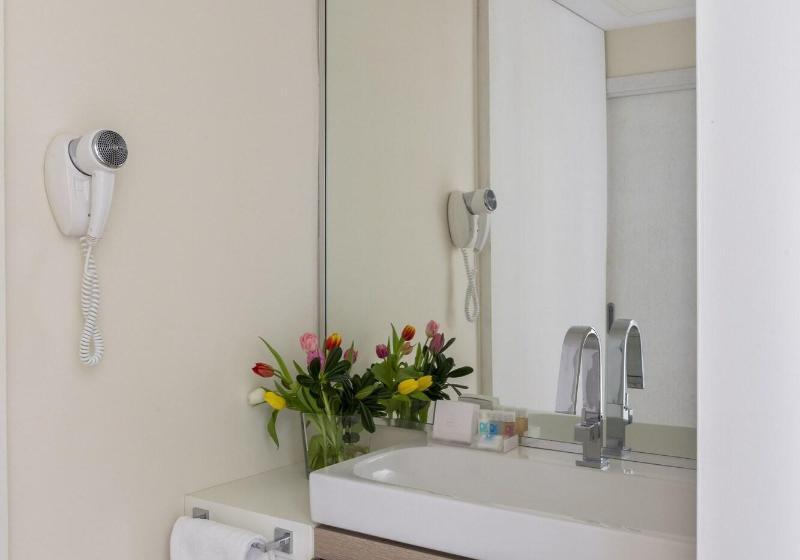 חדר סטנדרט, Scalinata Di Spagna