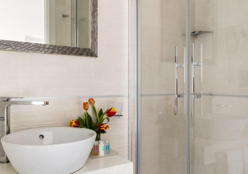 חדר סופריור עם נוף, Scalinata Di Spagna