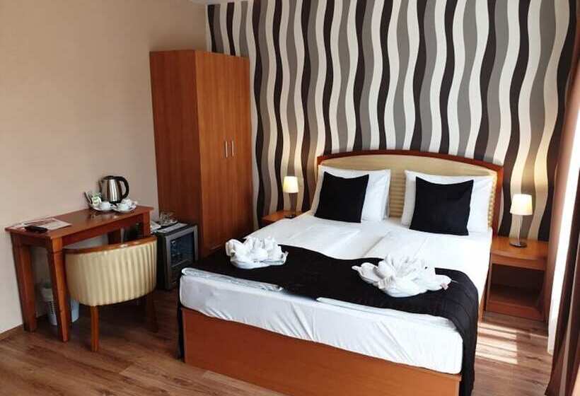 수피리어 룸, Six Inn Hotel Budapest