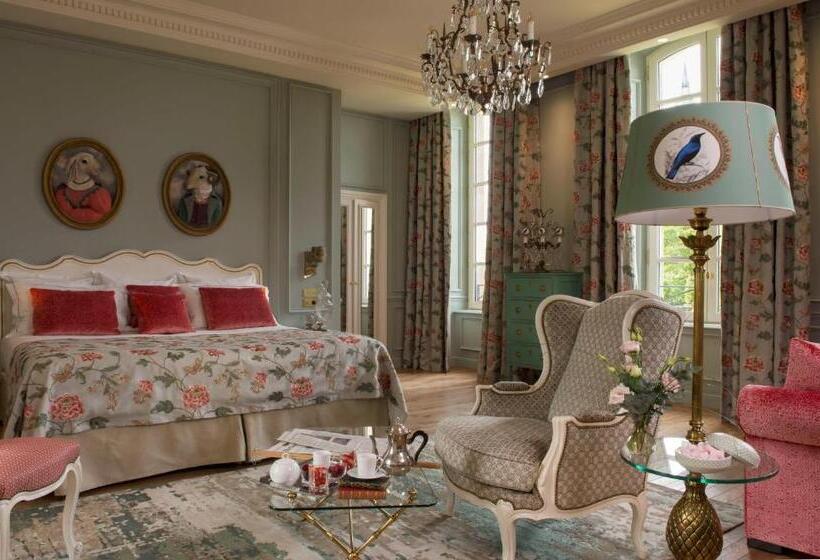 سوئیت پرزیدنت, Villa Lara