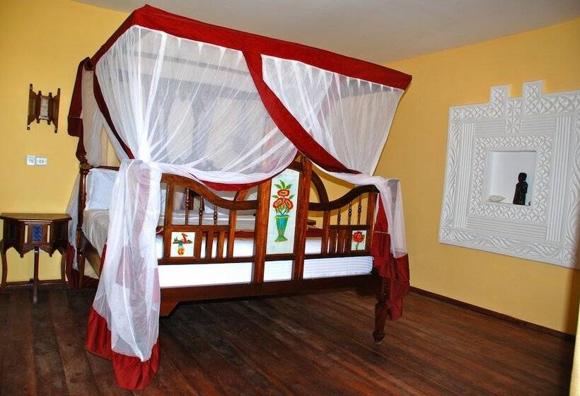 Номер Стандарт Вид на Море, Zanzibar House