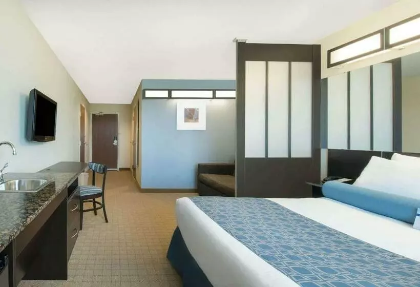 スイート, Microtel Inn & Suites By Wyndham Stanley