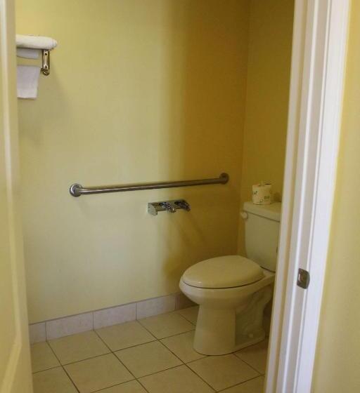 חדר סטנדרט מותאם לאדם עם מוגבלויות, Motel 6 South Gate CA