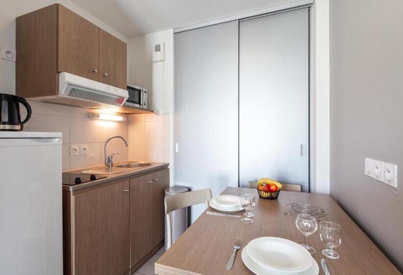 Апартаменты 2 Спальни, Appart City Confort Niort Centre