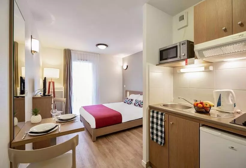 استودیوی استاندارد, Appart City Confort Niort Centre