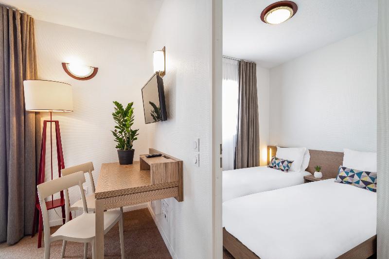 Апартаменты 2 Спальни, Appart City Confort Niort Centre