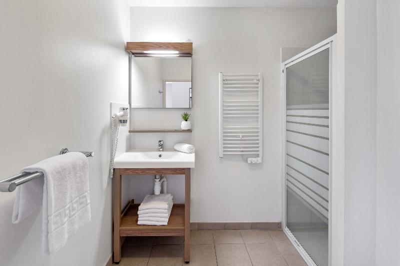 Апартаменты 2 Спальни, Appart City Confort Niort Centre