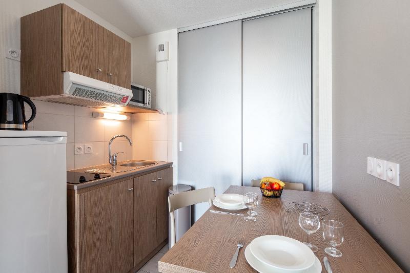 Апартаменты 2 Спальни, Appart City Confort Niort Centre