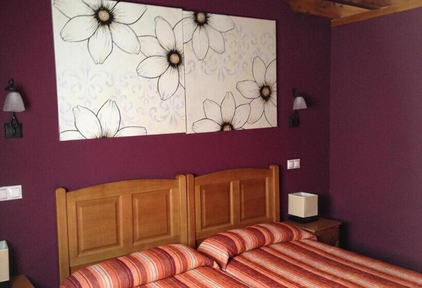 四人标准间, Hosteria San Emeterio