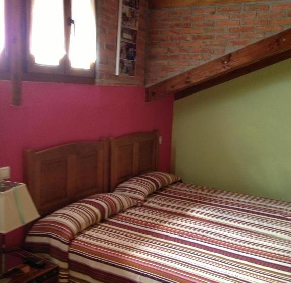 标准三人间, Hosteria San Emeterio