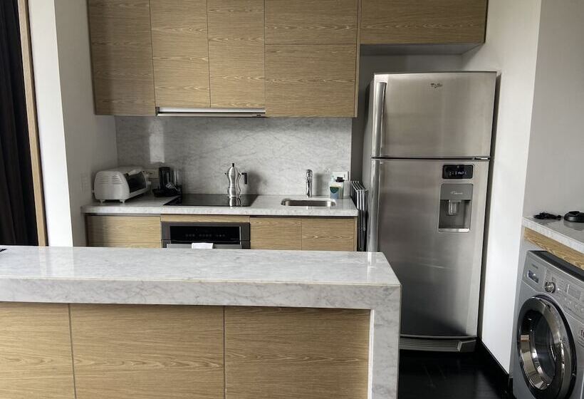 Апартаменты 1 Спальня, 8010 Urban Living  Luxury Home Experience