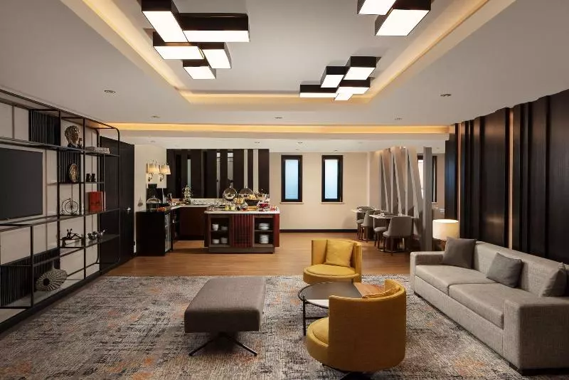 デラックススイート, Baymont By Wyndham Rapid City