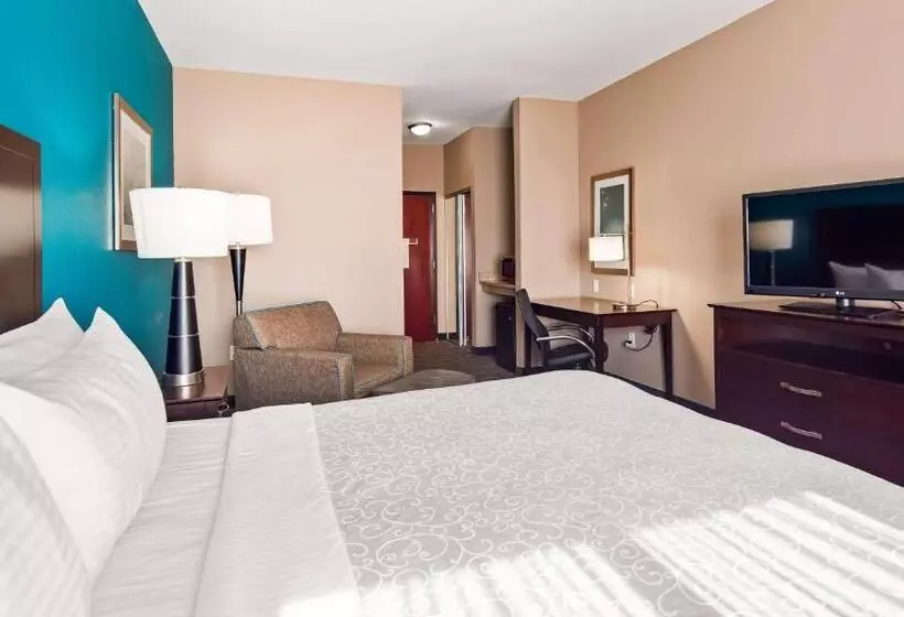 キングサイズベッドのスタンダードルーム, Best Western Plus Hiawatha