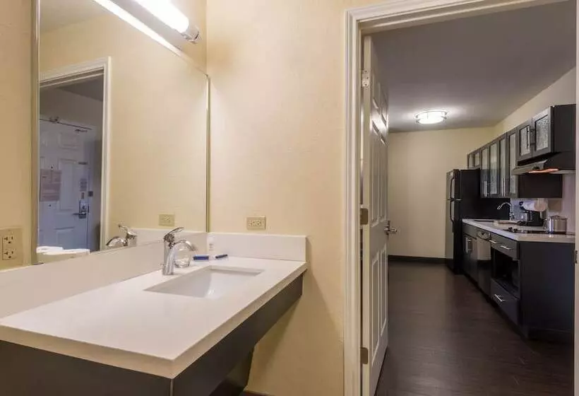 スイート, Candlewood Suites Del City, An Ihg