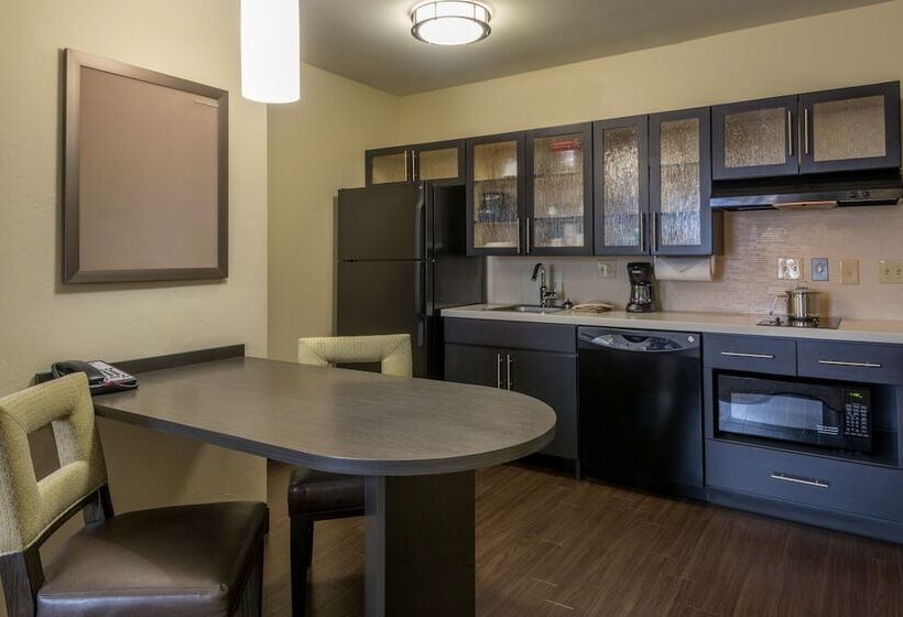 Люкс, Candlewood Suites Del City, An Ihg