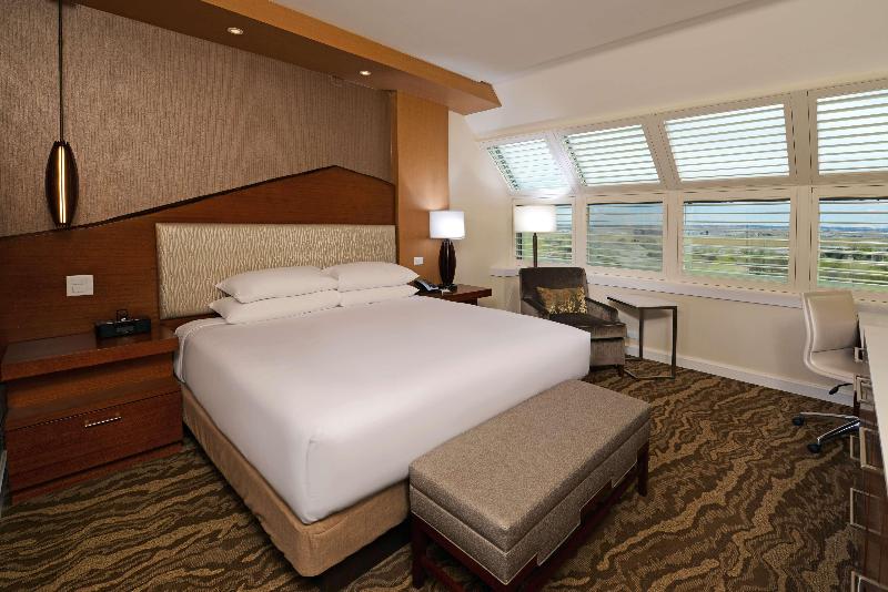 اتاق استاندارد با تخت بزرگ, Courtyard By Marriott Kalamazoo Portage