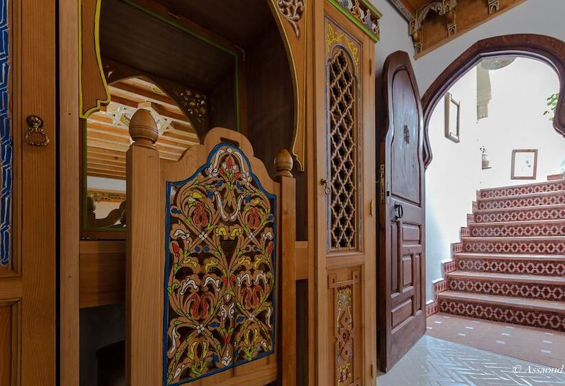 חדר סופריור, Dar Mounir