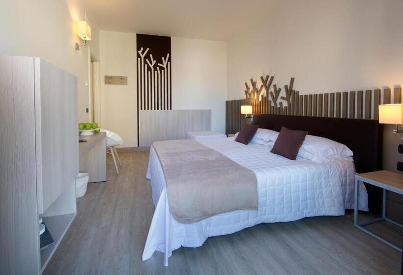 Номер бизнес-класса, Desenzano