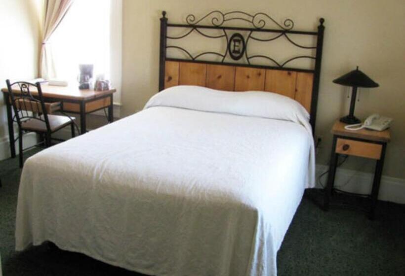 스탠다드 룸, Eklund