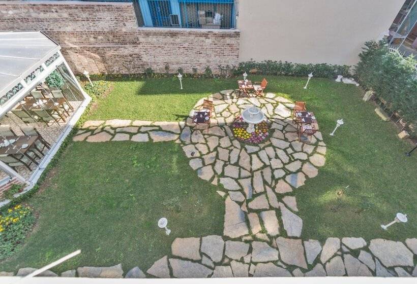 اتاق لوکس سه تخته, Enderun Hotel Istanbul