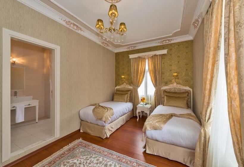 اتاق لوکس سه تخته, Enderun Hotel Istanbul