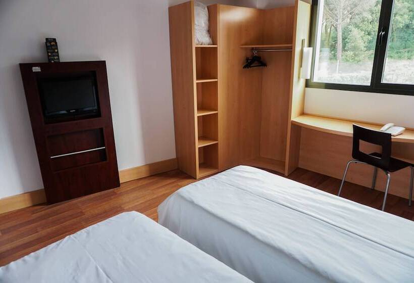 标准间, Ibis Girona