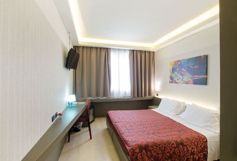 חדר סטנדרט, The Gate