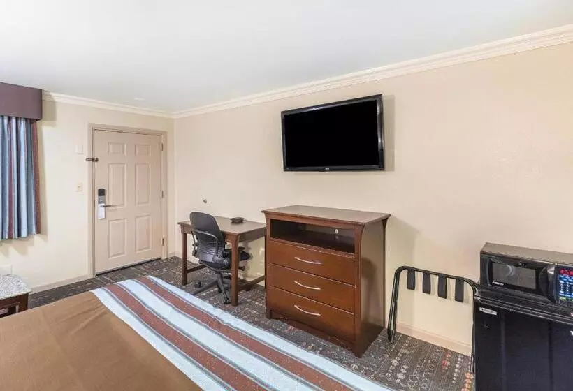 身障者適用キングサイズベッドルーム, Americas Best Value Inn I 45 / Loop 610