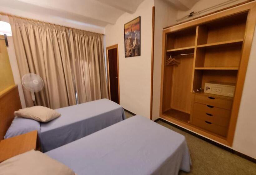 バルコニー付きスタンダードルーム, Pension El Ciervo