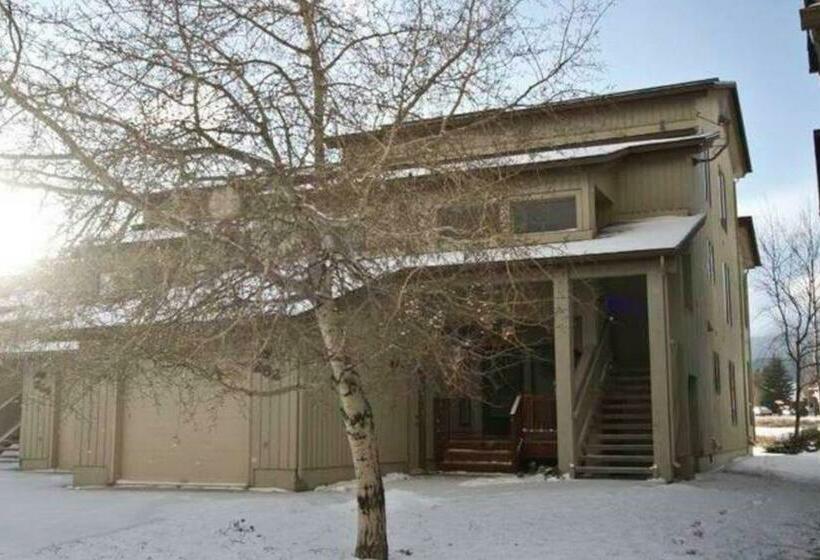 침실 2개 아파트, Park 282