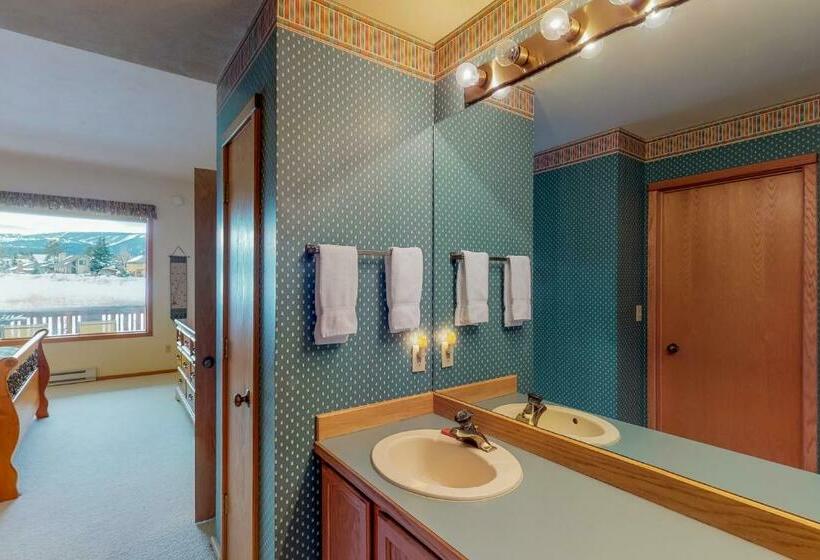 침실 2개 아파트, Park 282