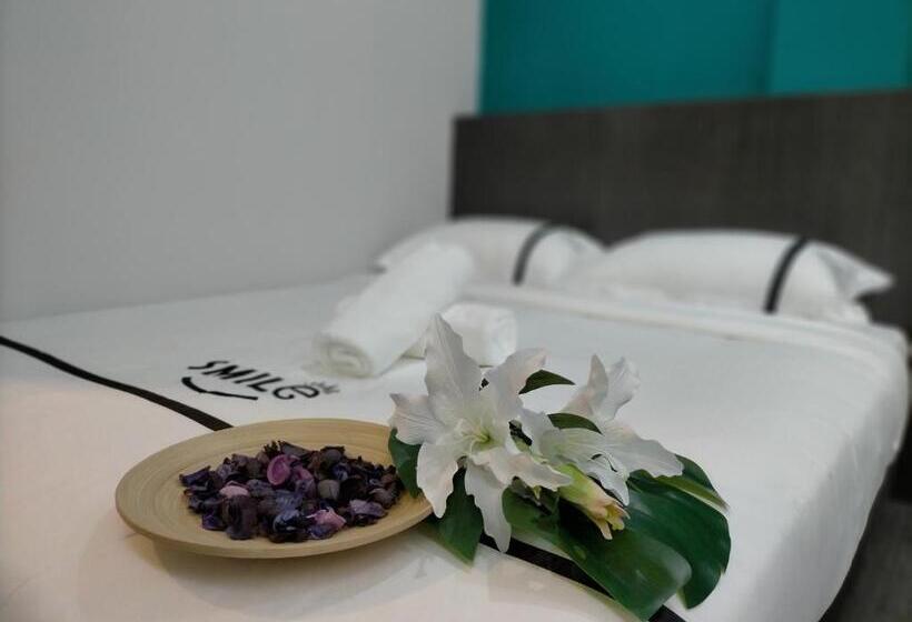 豪华房间, Smile Hotel Petaling Jaya Ss2