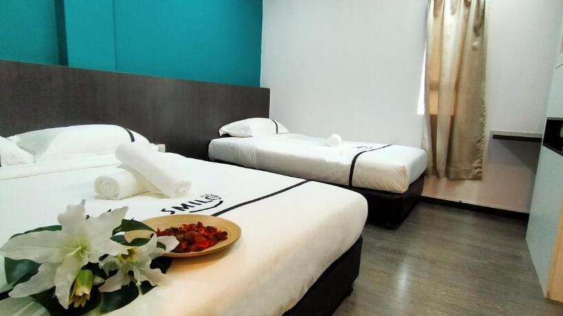Номер Стандарт Трехместный, Smile Hotel Petaling Jaya Ss2