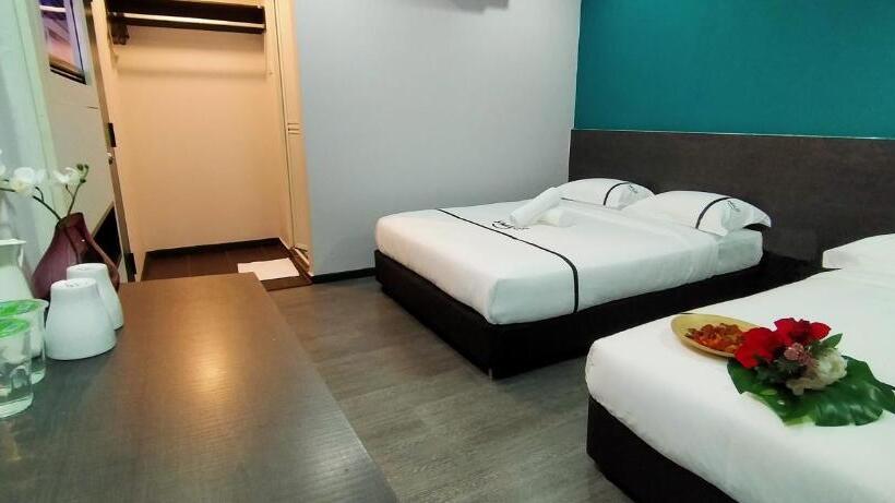 家庭间, Smile Hotel Petaling Jaya Ss2