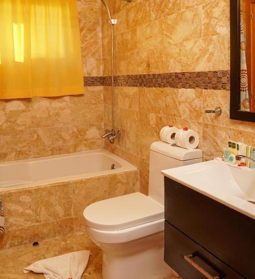 سوییت جونیور, Sybaris Suites & Residences