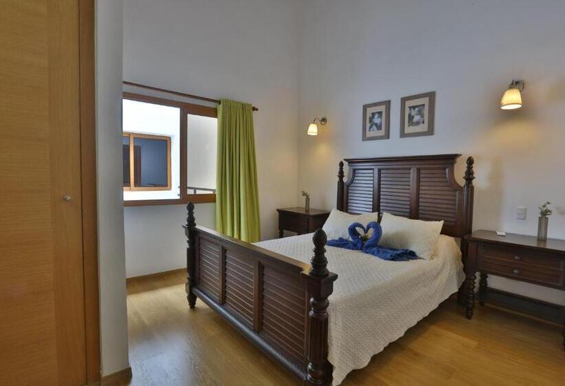 سوییت جونیور, Sybaris Suites & Residences