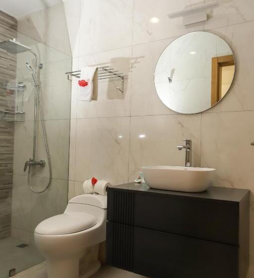 سوئیت جونیور پریمیوم, Sybaris Suites & Residences