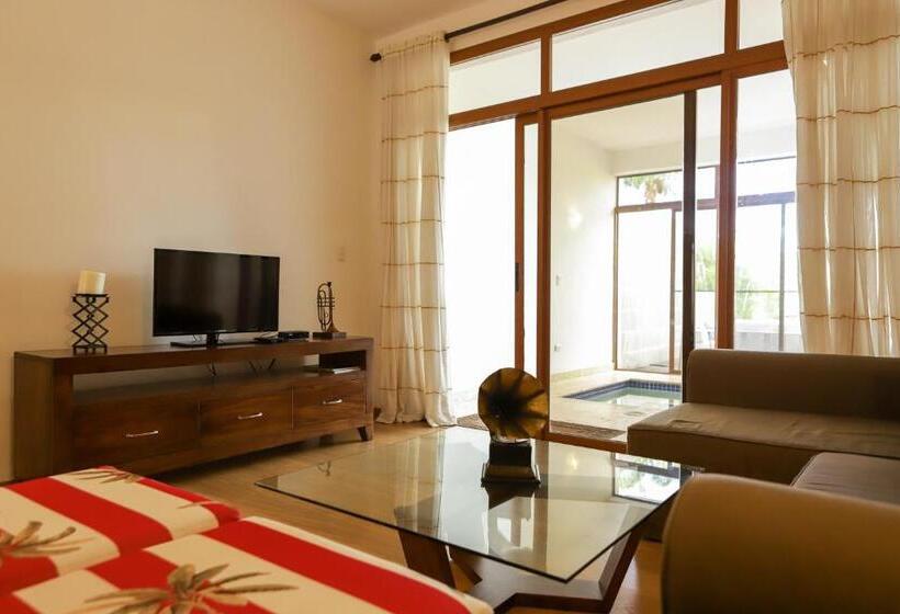 سوئیت جونیور پریمیوم, Sybaris Suites & Residences