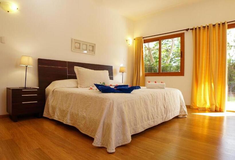 سوئیت سینیور, Sybaris Suites & Residences