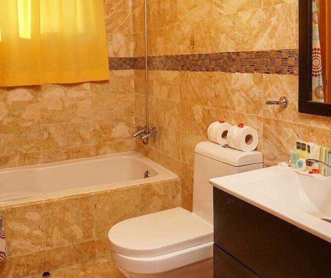 سوییت جونیور, Sybaris Suites & Residences