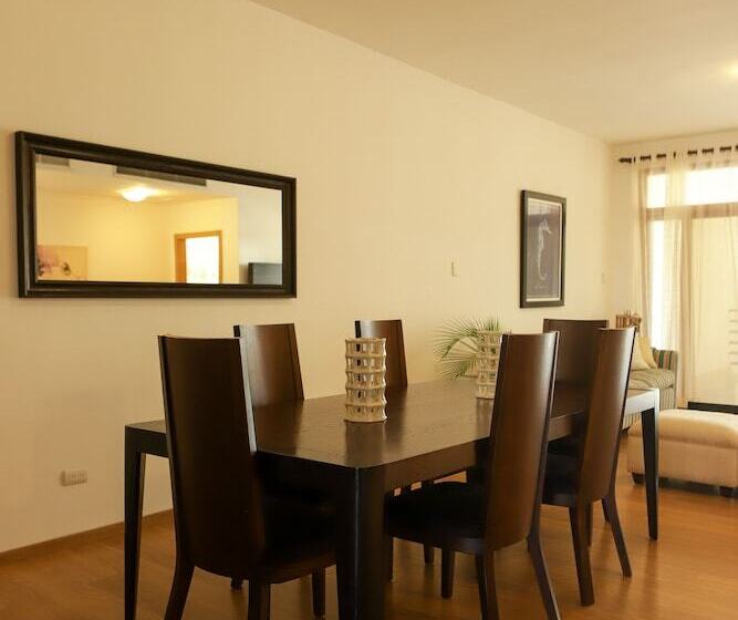 سوئیت سینیور, Sybaris Suites & Residences