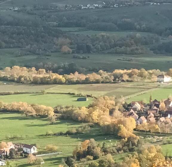 غرفة قياسية مطلة على الجبل, Au Jardin De La Maison Des Soeurs