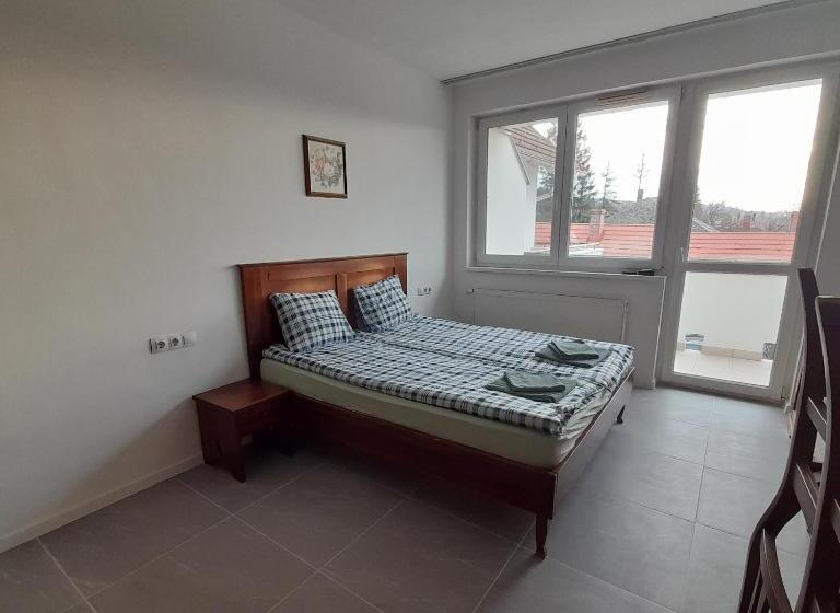 标准间带阳台, Demizson Panzio