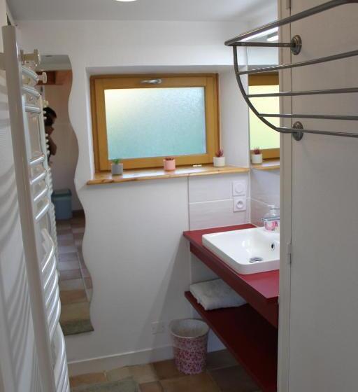 Семейный Номер, Gîtes Chez L Habitant La Touche D En Bas