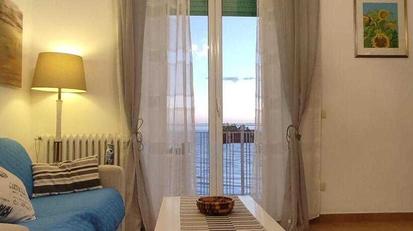 اتاق استاندارد با بالکن, Mediterraneo Travel